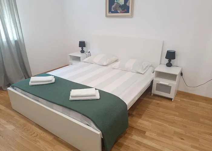 Апартаменты Downtown