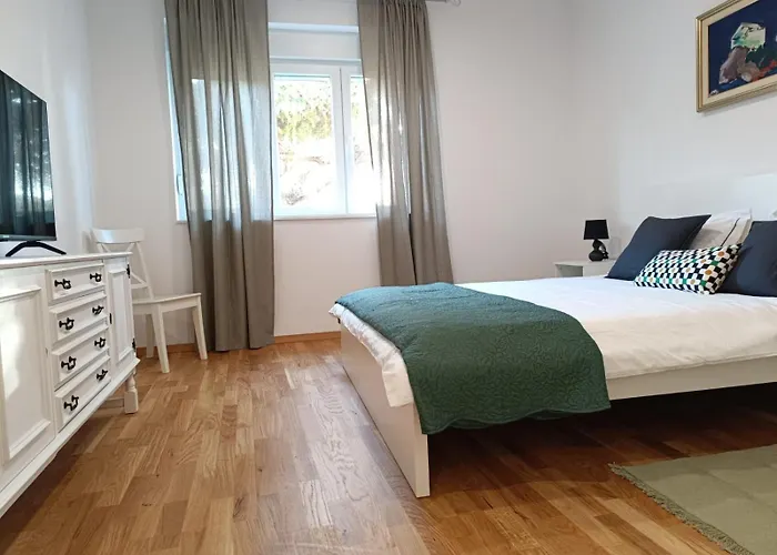 Downtown Апартаменты *